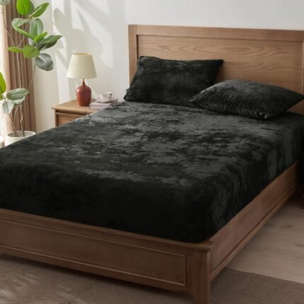 Velvet Queen Sheet & Pillowcase Set – Black