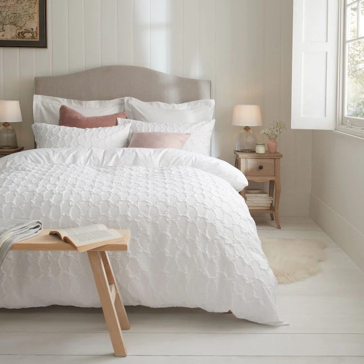 Asvara Studio Luxury Bedding